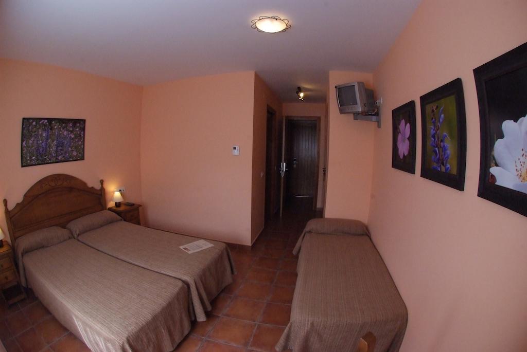 Hotel Casa Duaner กัวร์ดิโอลา เด แบร์เกดา ห้อง รูปภาพ