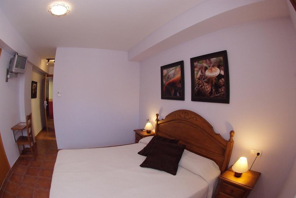 Hotel Casa Duaner กัวร์ดิโอลา เด แบร์เกดา ห้อง รูปภาพ